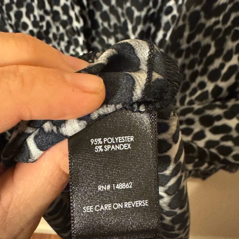 Torrid Peplum Satin Button Front Long Sleeve Top - Picture 4 of 4